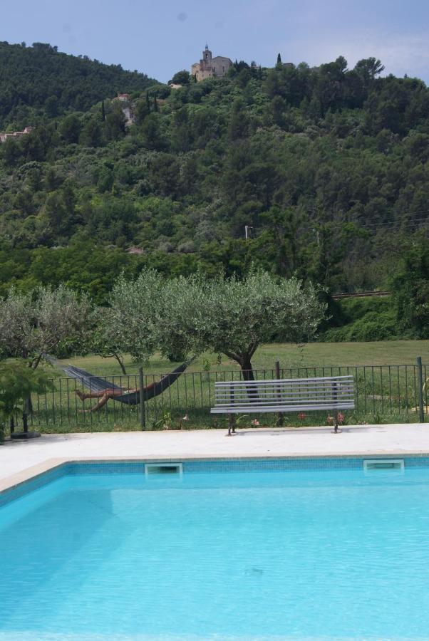 Bed and Breakfast Le Bourguet à Solliès-Pont Extérieur photo