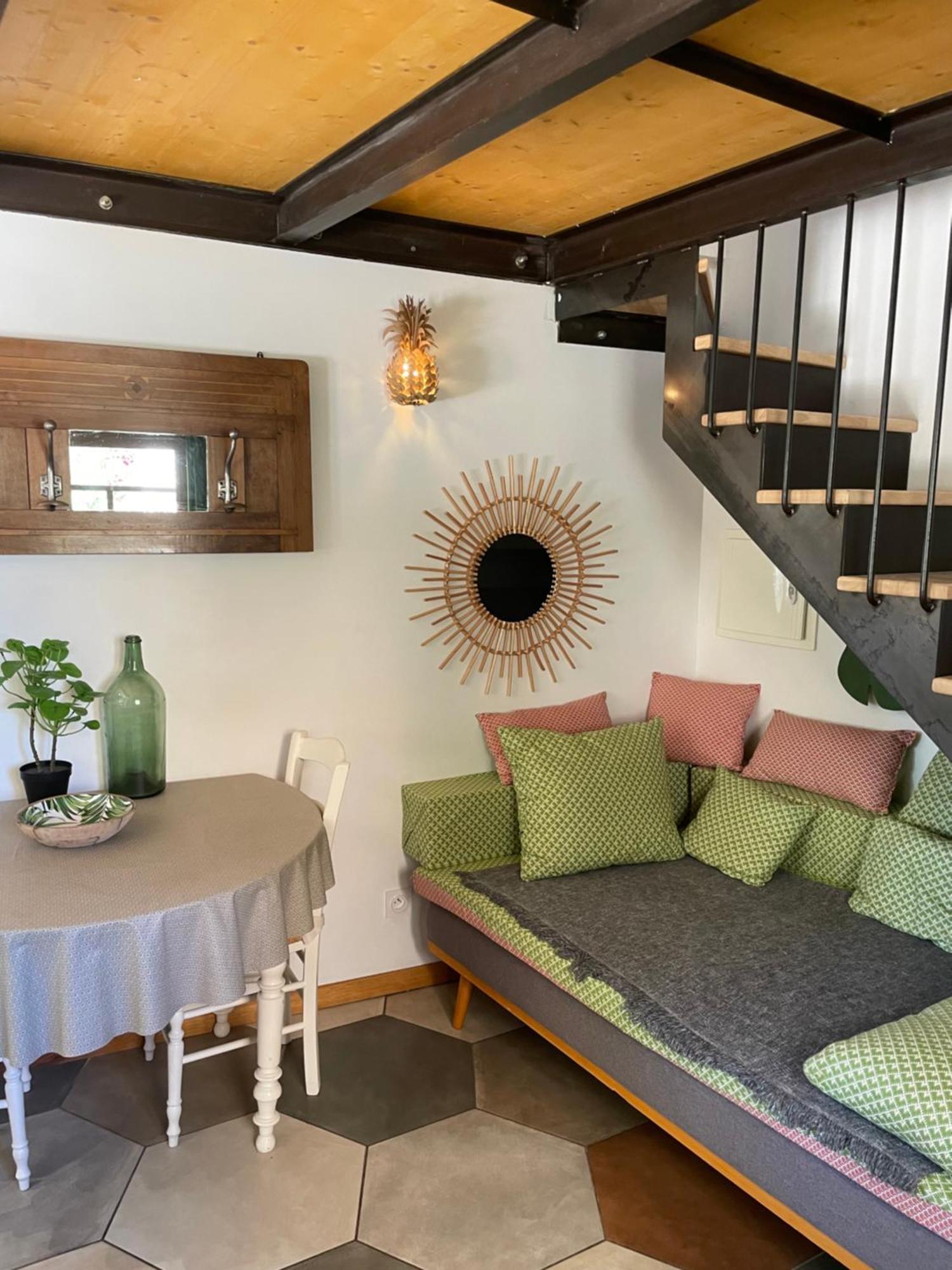 Bed and Breakfast Le Bourguet à Solliès-Pont Extérieur photo